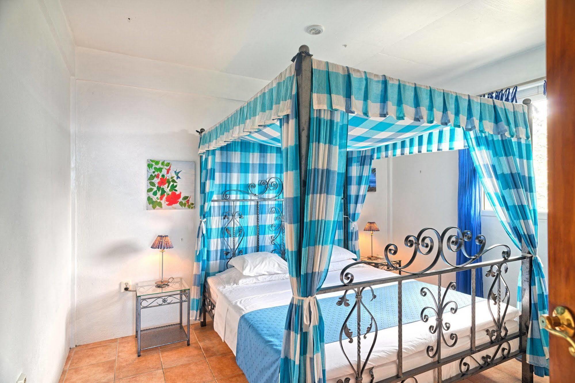 Caribbean Sea View Holiday Apartments Mero Ngoại thất bức ảnh