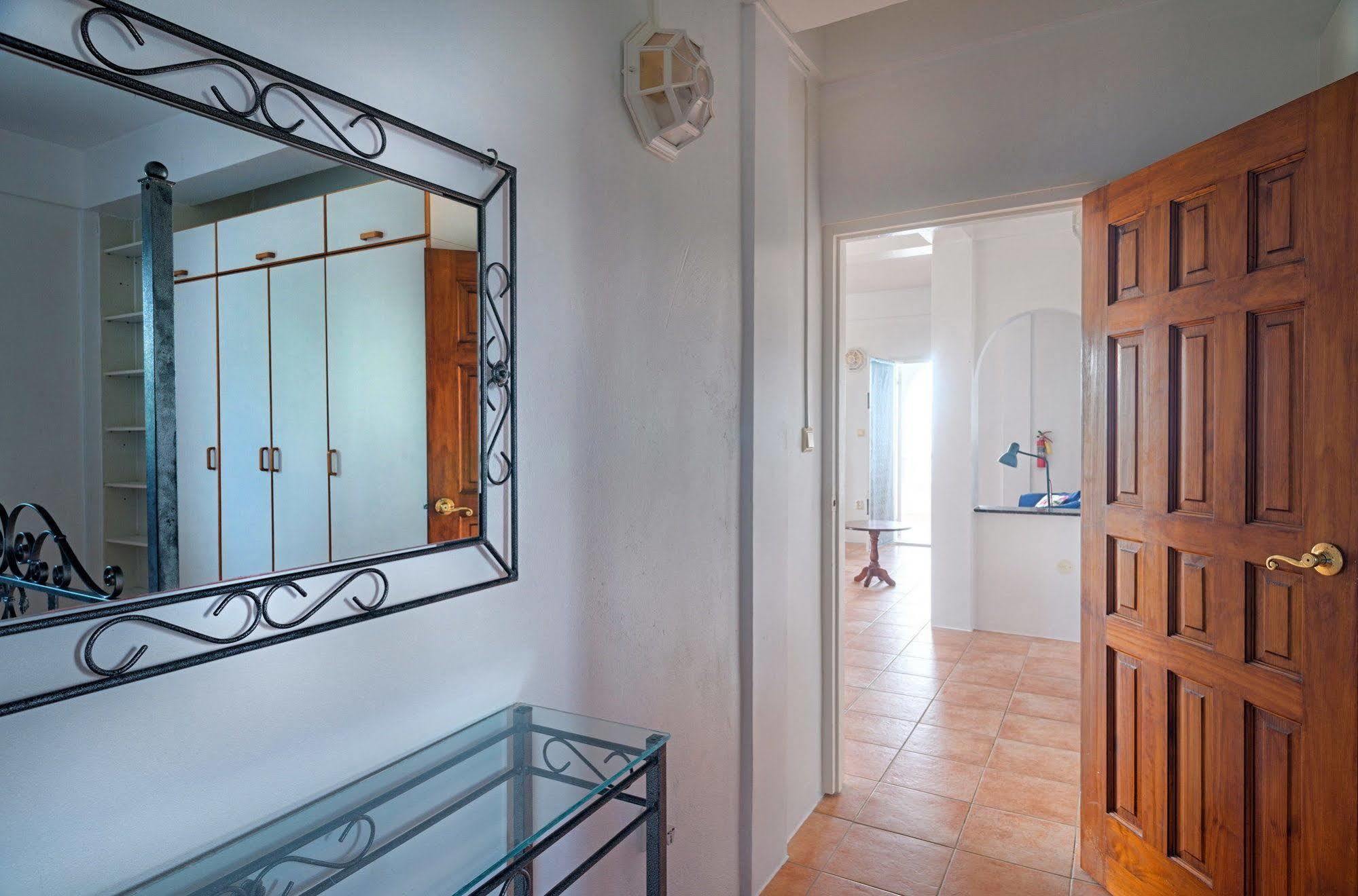 Caribbean Sea View Holiday Apartments Mero Ngoại thất bức ảnh